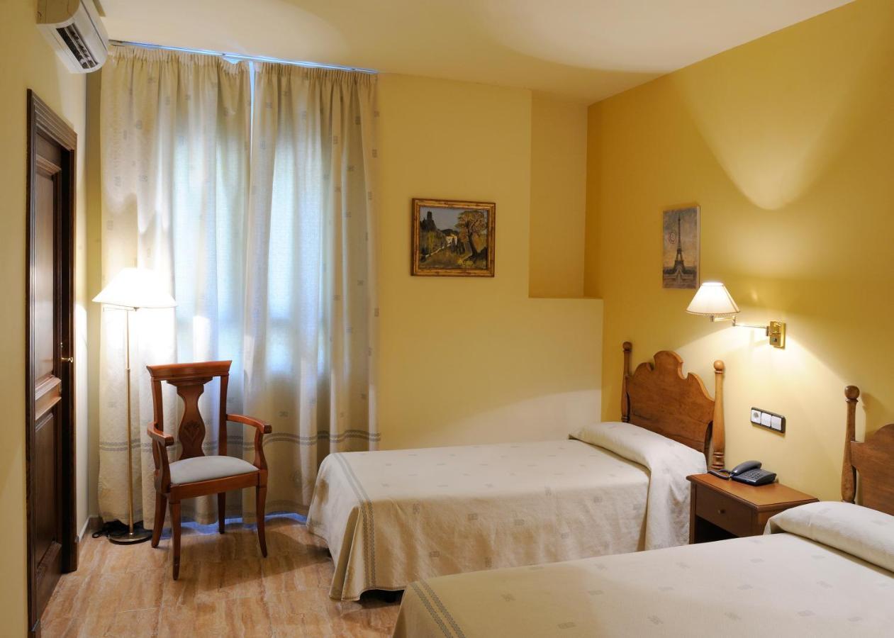 Hotel El Oasis Carchel Room photo